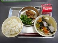 麦ごはん さばごまみそ煮 ゆできゅうり 麦ごはん さばごまみそ煮 ゆできゅうり