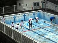 プール清掃
