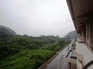 雨の日の校舎３階からの景色