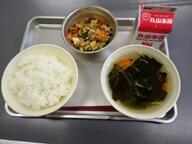 ごはん ゴーヤチャンプル 魚ソーメン汁 ごはん ゴーヤチャンプル 魚ソーメン汁