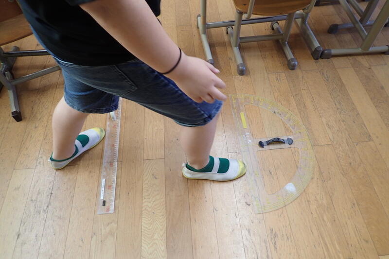 10歩×５回、いつものペースで歩きます！