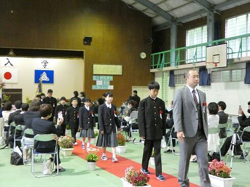 新入生退場①