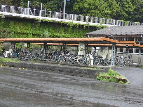 自転車小屋の様子