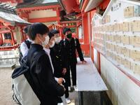 青島神社を散策しました