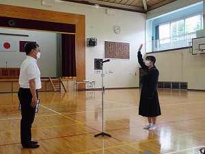 女子ソフトテニス部主将による選手宣誓