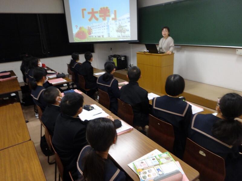 九州保健福祉大学のようす１