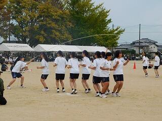 ２年団技　大縄跳び