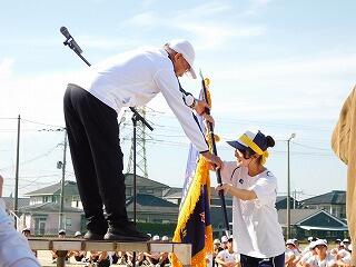 競技の部優勝　黄団