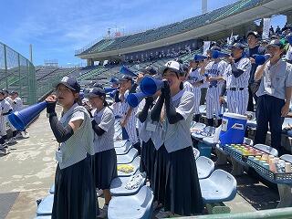 野球部みんなで力いっぱい応援