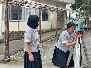 時間を決めて設定しています。