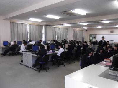 都農高校 授業風景 社会と情報 都農高校 授業風景 社会と情報