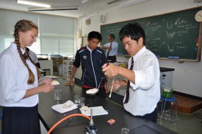 都農高校 化学の授業 都農高校 化学の授業