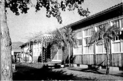 都農高校舎 昔2 木造 都農高校舎 昔2 木造