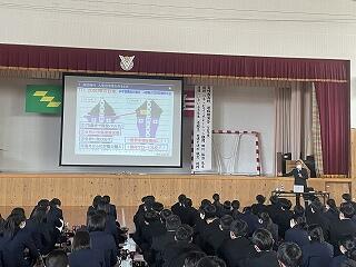 進路講演会（高2）①