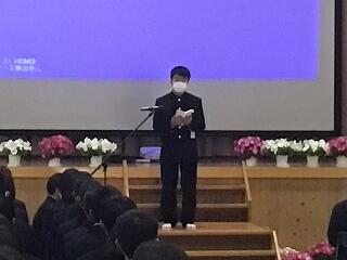 新入生代表挨拶