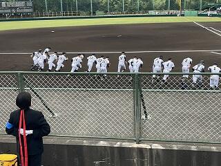 試合開始