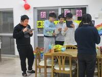 歌はお別れ会当日まで朝食、夕食時に流して時間をかけて覚えてきました。