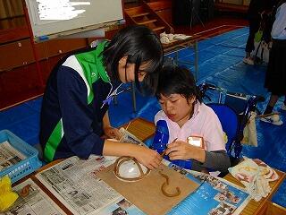 陶芸班の活動の様子