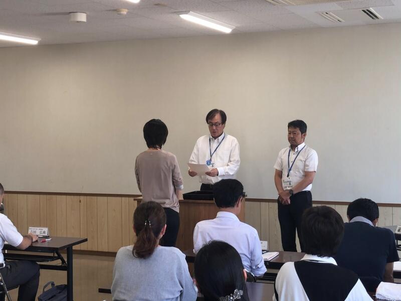 委嘱状交付の様子