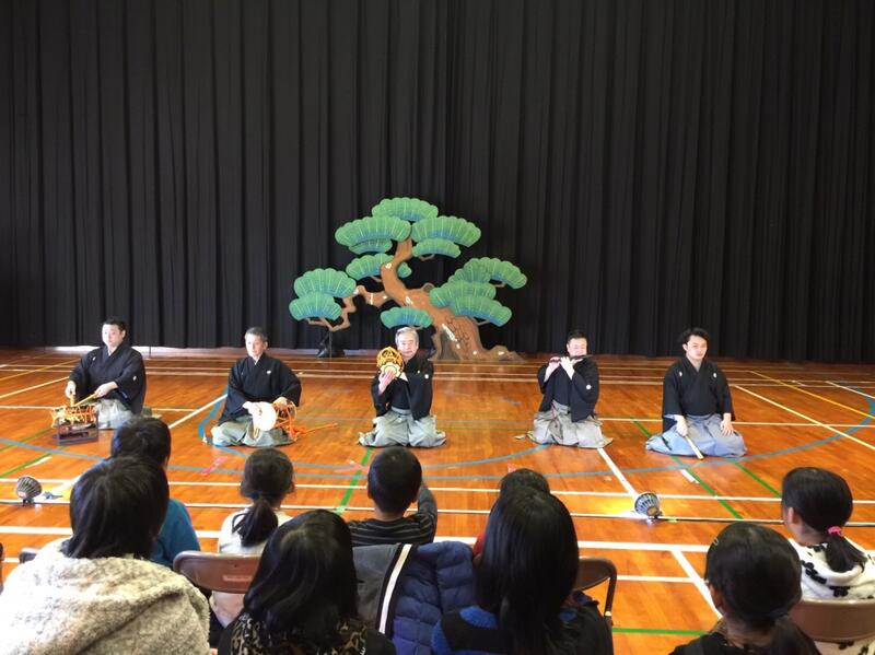 囃子の演奏と説明