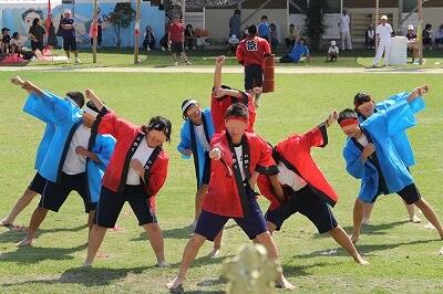 南浦中ソーラン節の様子