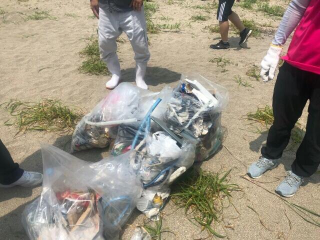 海岸清掃で出たゴミ