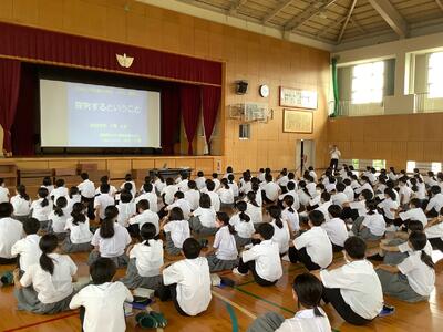 　講義後には、グループワークも実施された