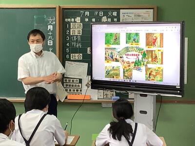 　林業とSDGｓについて語る日高さん　