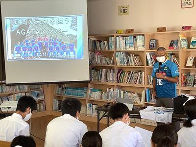 Ｊリーグ入りへの夢を熱く語る桑原さん　